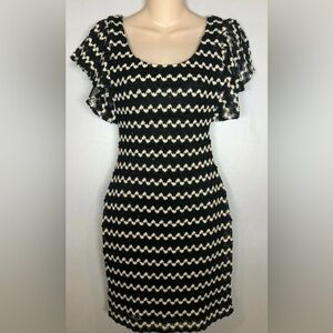 GUESS 
Black and White Bodycon Mini Dress